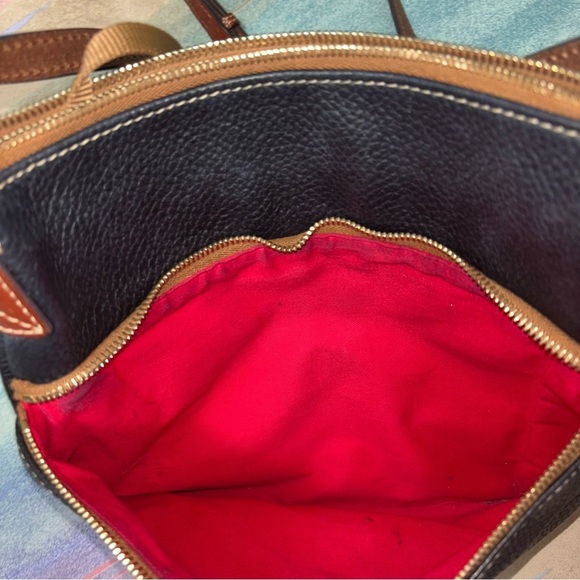 Dooney & Bourke Black Pebbled Leather Crossbody Bag Wide Black & Tan Purse - Picture 10 of 15